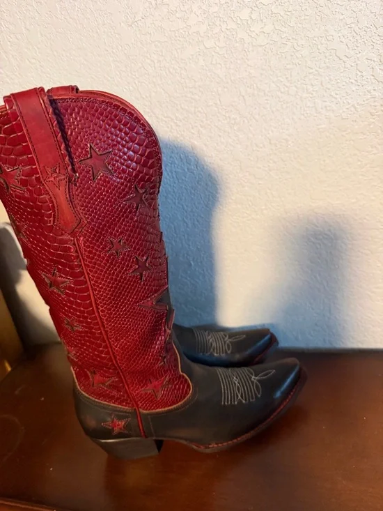 Freebird Starzz boots Red & Black Star Western Heeled Boots. - Picture 3 of 4